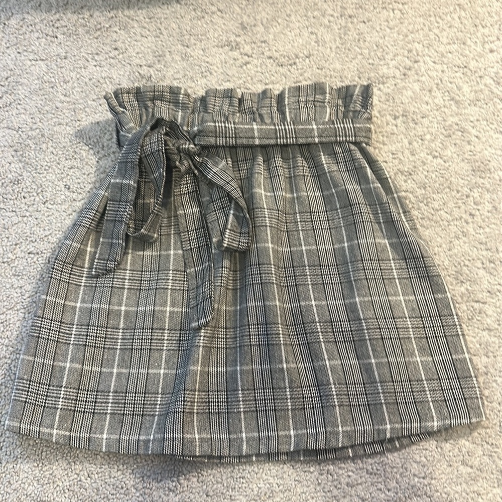 Kendall and Kylie XS plaid mini skirt